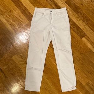 American Eagle White Mom Jeans